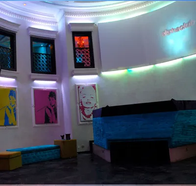 أكثر من 20,000,000 - Media 1